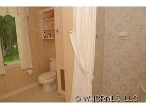 1815 Camp Branch Road Waynesville, NC 28786 - Photo 14 of 24 Gallery Image 14