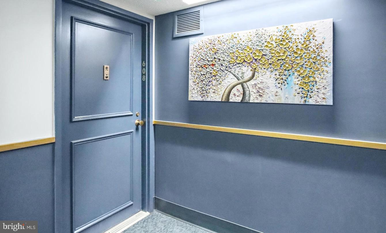 205 East Joppa Road, Unit 608 Towson, MD 21286 - Photo 13 of 26