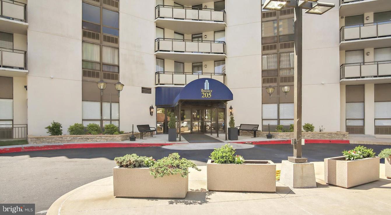 205 East Joppa Road, Unit 608 Towson, MD 21286 - Photo 22 of 26 a view of a building with sitting area