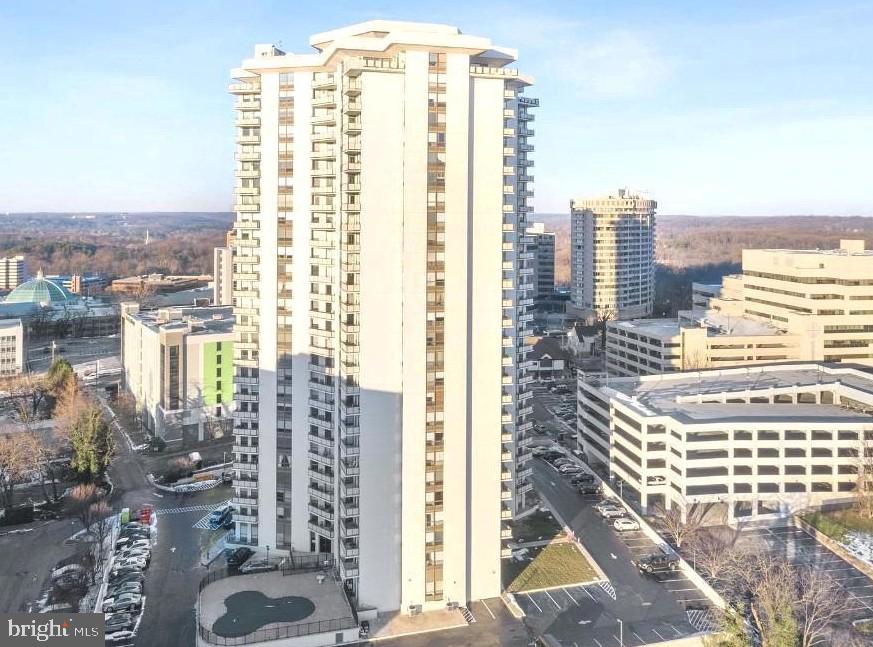 205 East Joppa Road, Unit 608 Towson, MD 21286 - Photo 25 of 26 a view of a city with tall buildings