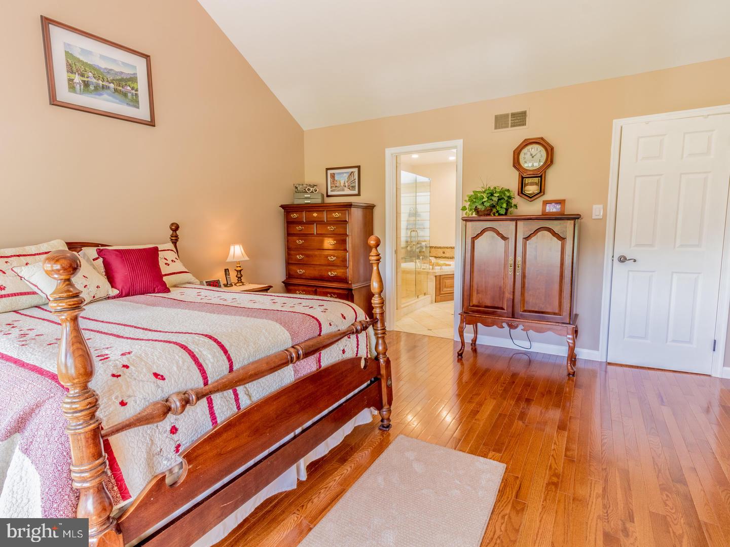 142 Duck Farm Road Oxford, PA 19363 - Photo 24 of 38 Beautiful hardwood floor in the Master bedroom