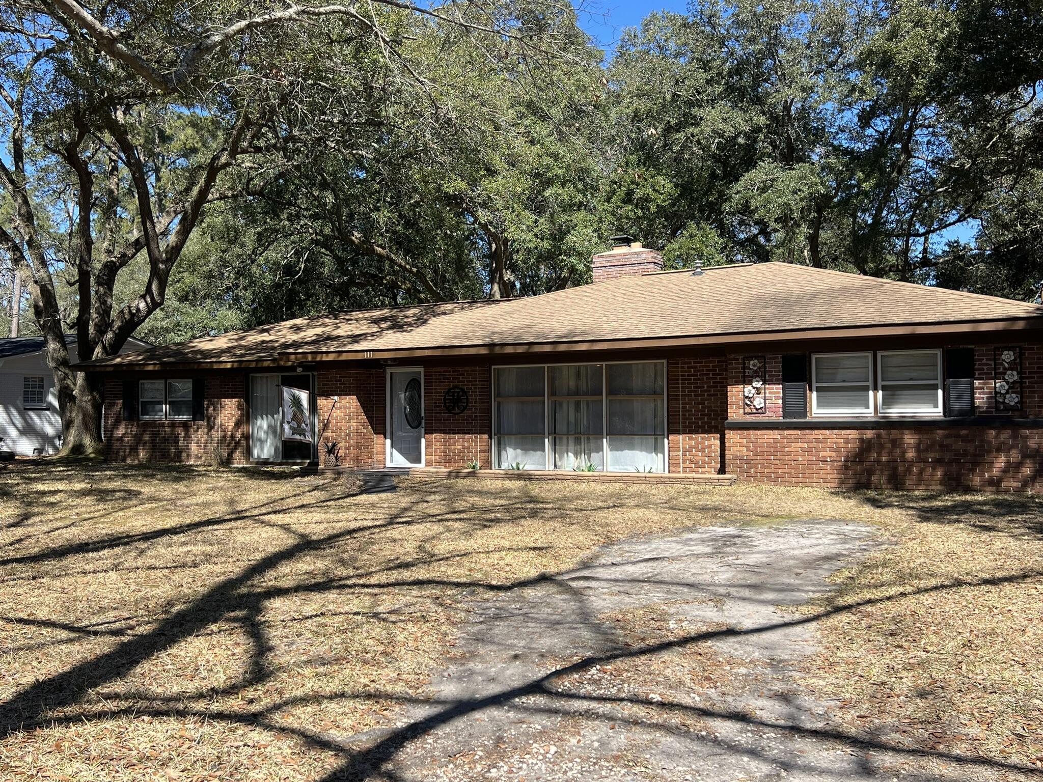 111 Newington Road Summerville, SC 29485 - Photo 3 of 64 IMG_4287