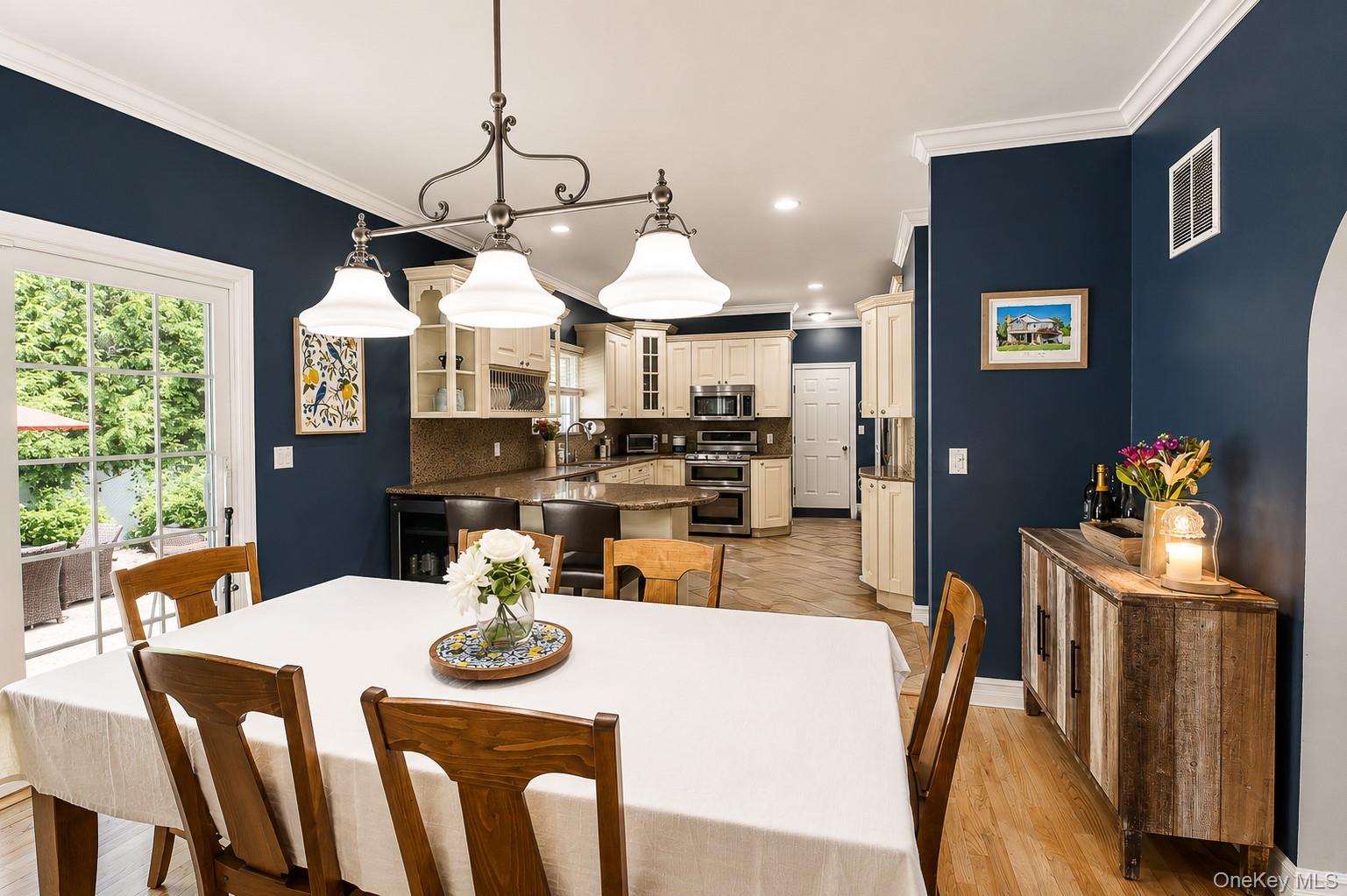 257 4th Street St. James, NY 11780 - Photo 8 of 36