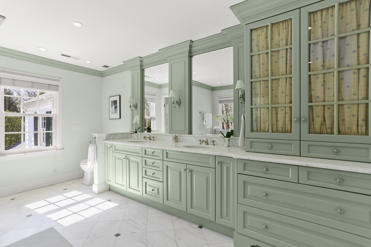 26 Beech Road New Canaan, CT 06840 - Photo 29 of 41 a spacious bathroom with a shower sink and mirror