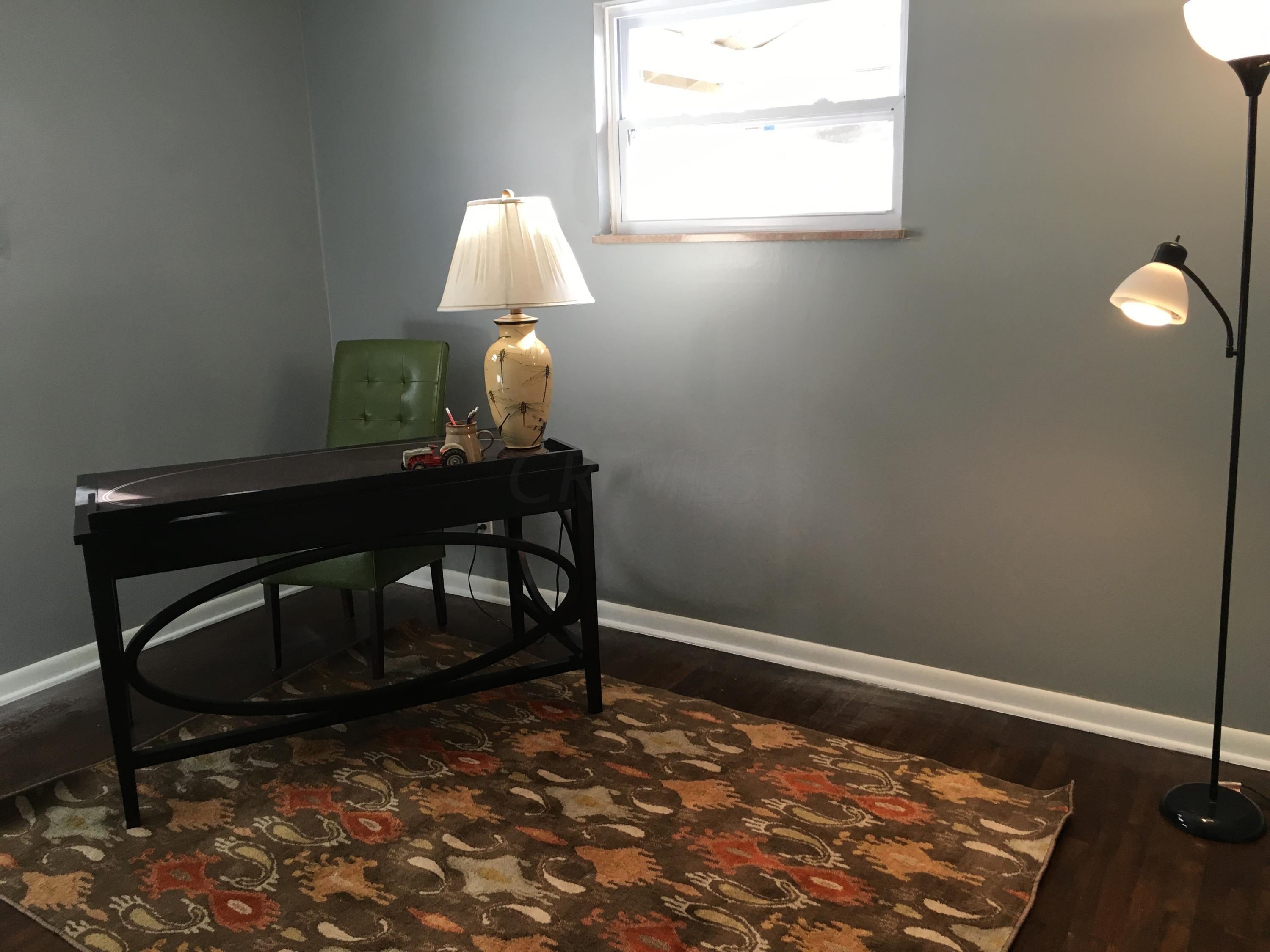 103 Chase Road Columbus, OH 43214 - Photo 3 of 38 Gallery Image 3