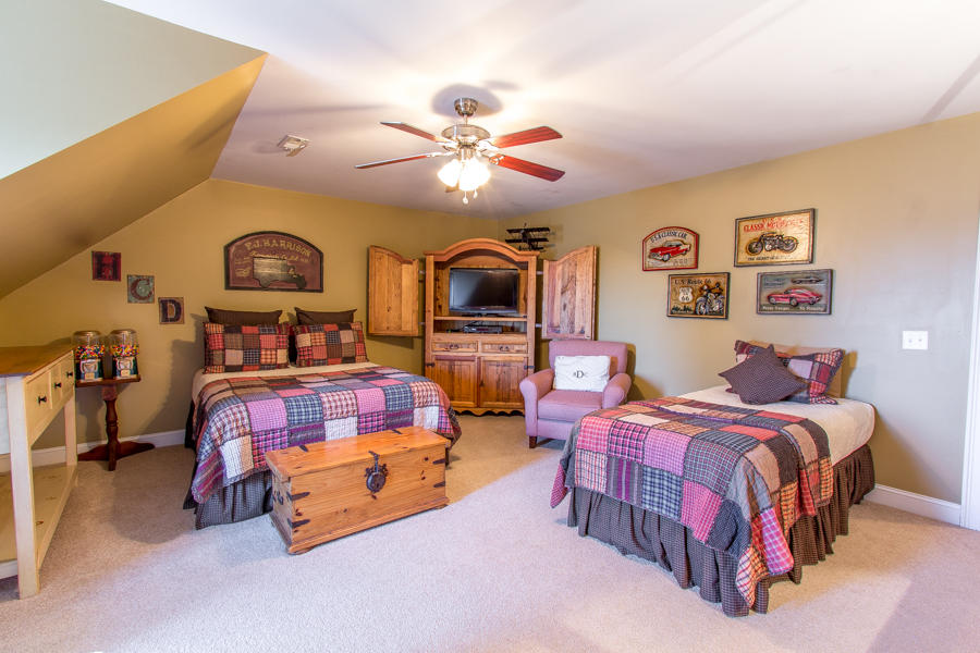 7514 Noah Reid Road, Unit 8 Chattanooga, TN 37416 - Photo 21 of 25 Small (19 of 26)