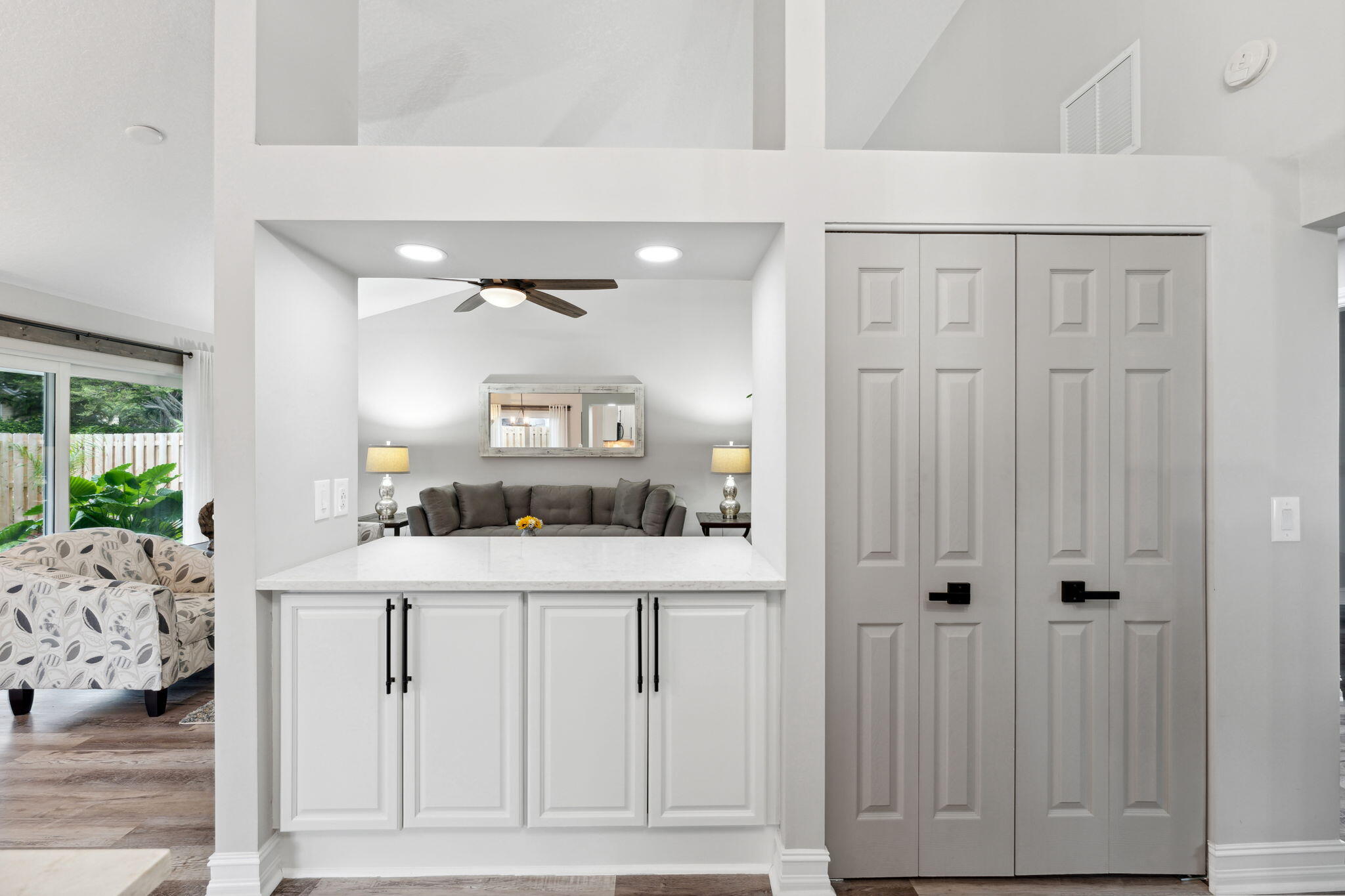 46 Baytree Circle Boynton Beach, FL 33436 - Photo 7 of 34 17-web-or-mls-DSC08697