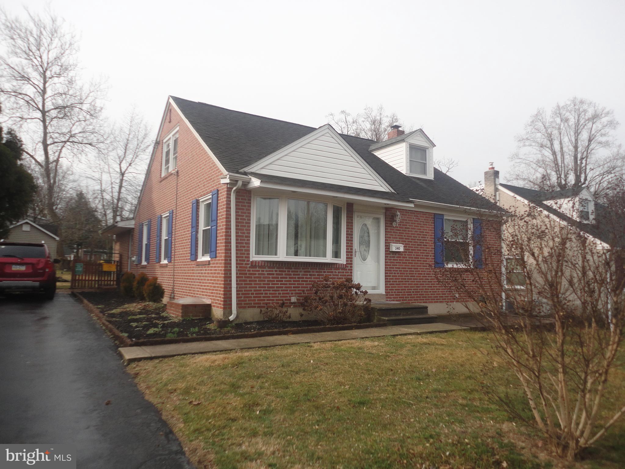 340 Larchwood Road Springfield, PA 19064 - Photo 1 of 32