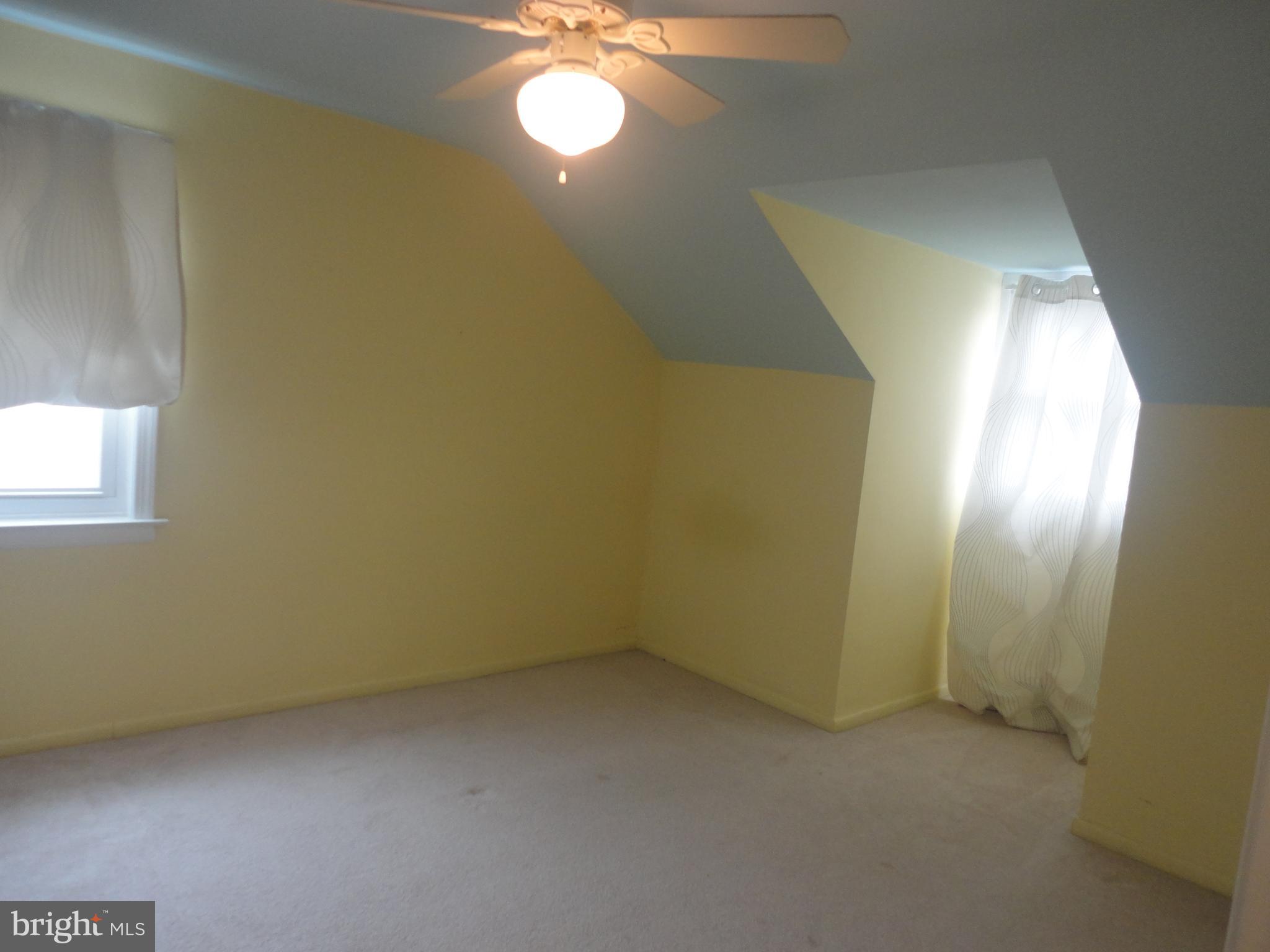 340 Larchwood Road Springfield, PA 19064 - Photo 22 of 32