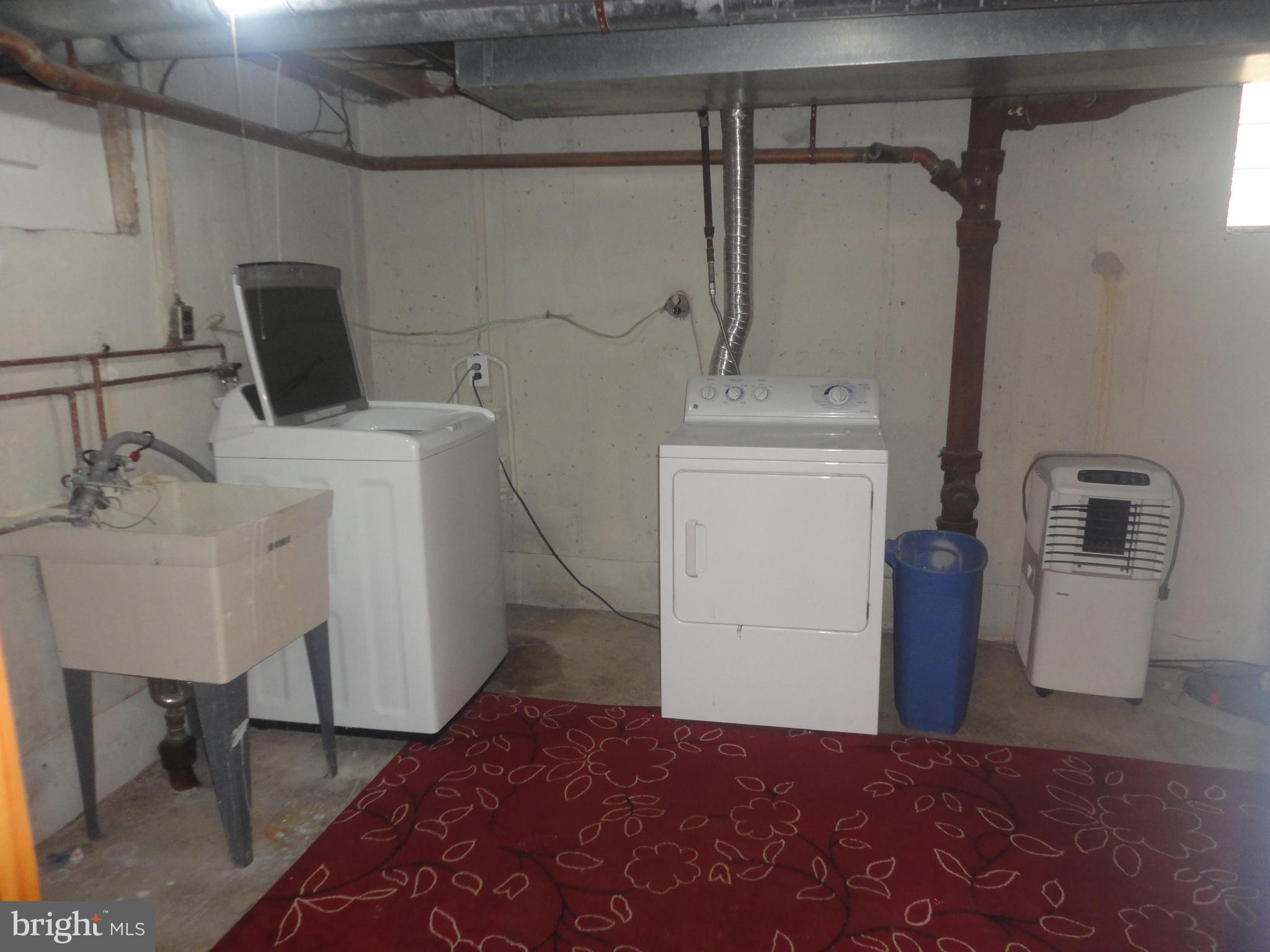 340 Larchwood Road Springfield, PA 19064 - Photo 26 of 32 Laundry Area