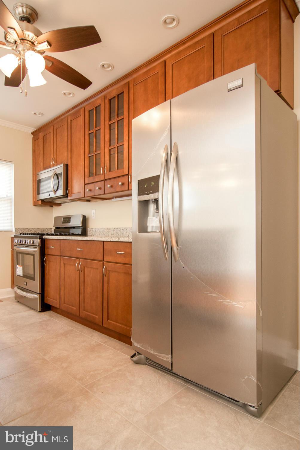 1534 Roundhill Road Baltimore, MD 21218 - Photo 9 of 22 Kitchen