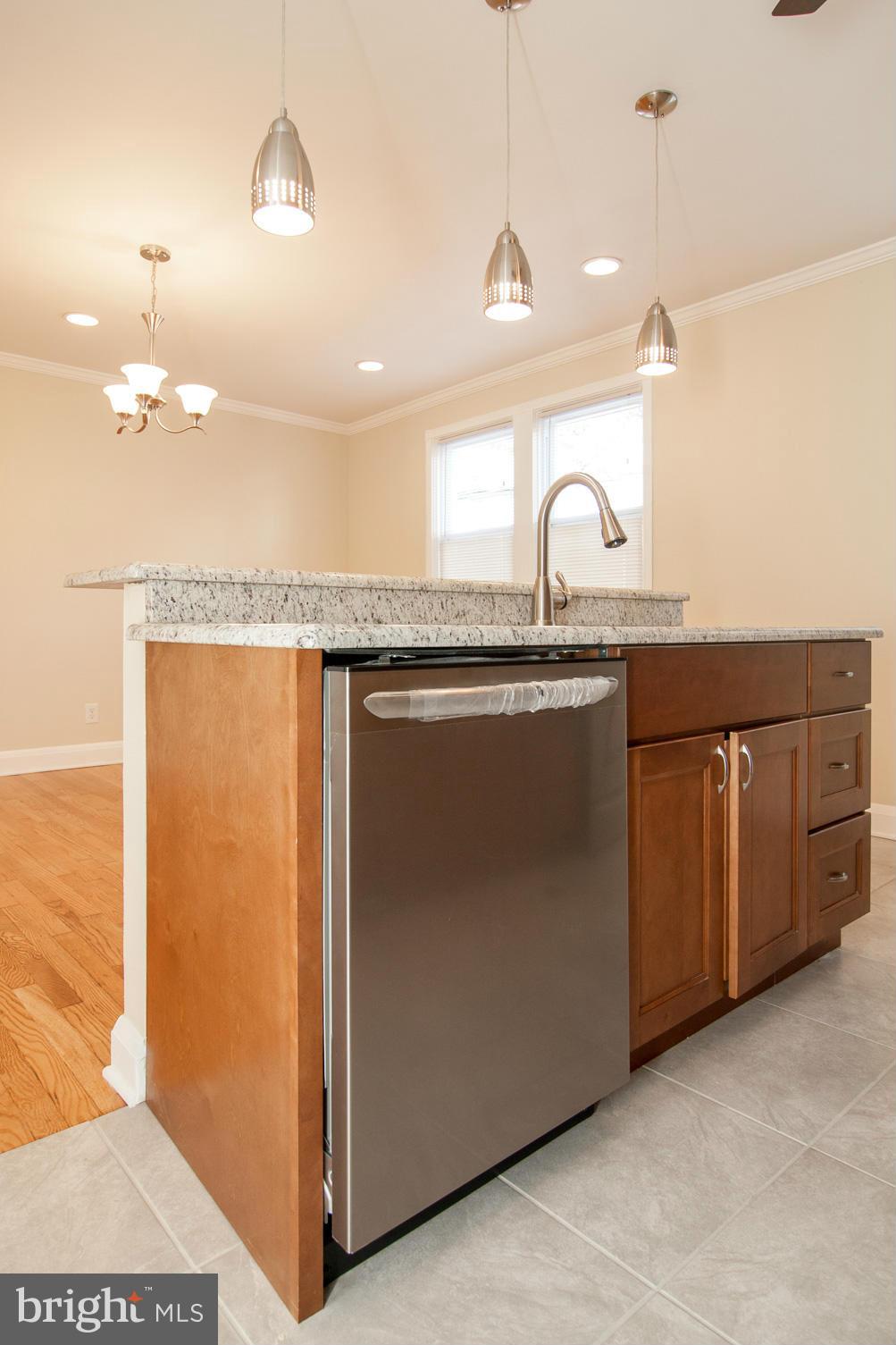 1534 Roundhill Road Baltimore, MD 21218 - Photo 10 of 22 Kitchen