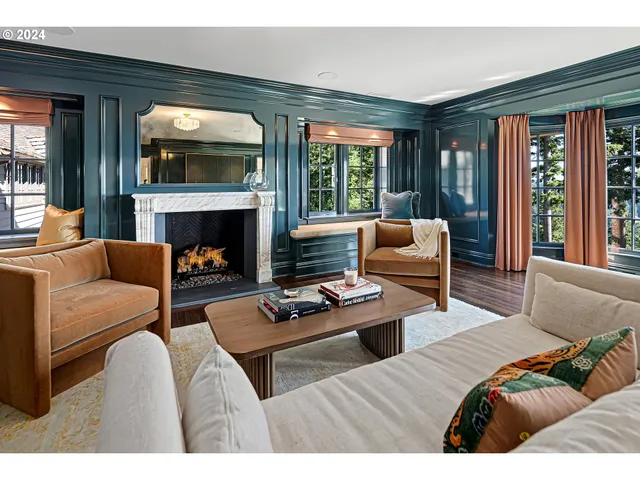 $25,000,000 | 4311 Southwest Greenleaf Drive, Portland, OR 97221