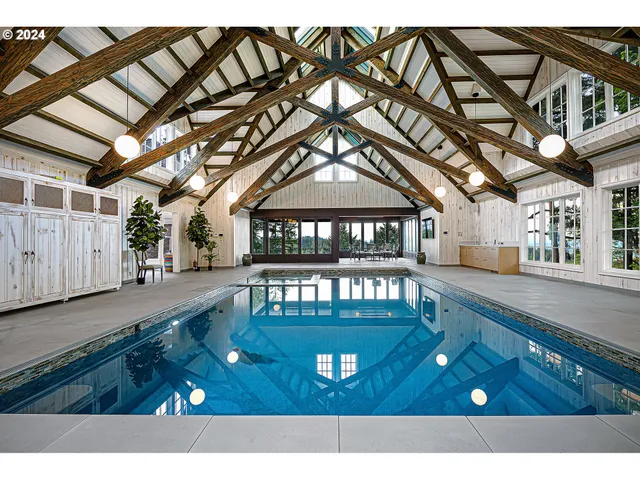 $25,000,000 | 4311 Southwest Greenleaf Drive, Portland, OR 97221