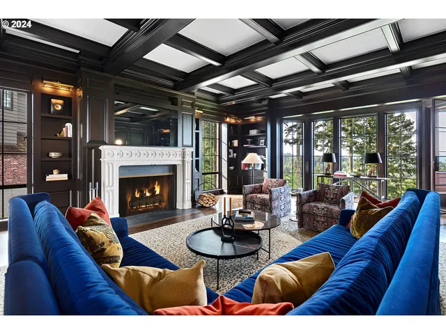 $25,000,000 | 4311 Southwest Greenleaf Drive, Portland, OR 97221