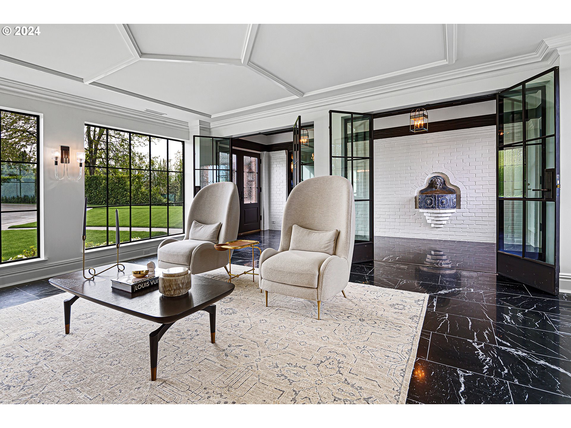 4311 Southwest Greenleaf Drive Portland, OR 97221 - Photo 8 of 41