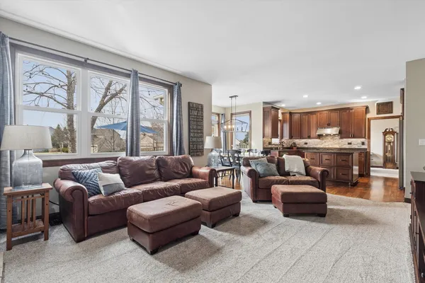 $529,900 | 1 McKenzie Court, Lake In The Hills, IL 60156