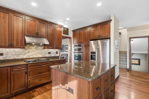$529,900 | 1 McKenzie Court, Lake In The Hills, IL 60156