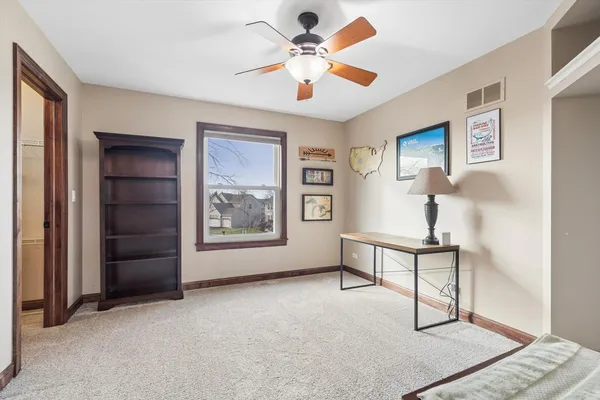 $529,900 | 1 McKenzie Court, Lake In The Hills, IL 60156