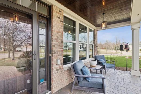 $529,900 | 1 McKenzie Court, Lake In The Hills, IL 60156