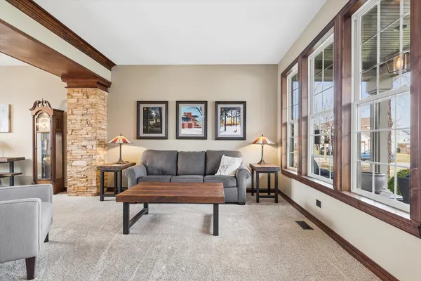 $529,900 | 1 McKenzie Court, Lake In The Hills, IL 60156