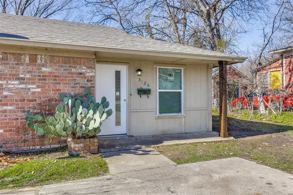 $1,350 | 3126 Hunter Street, Fort Worth, TX 76112