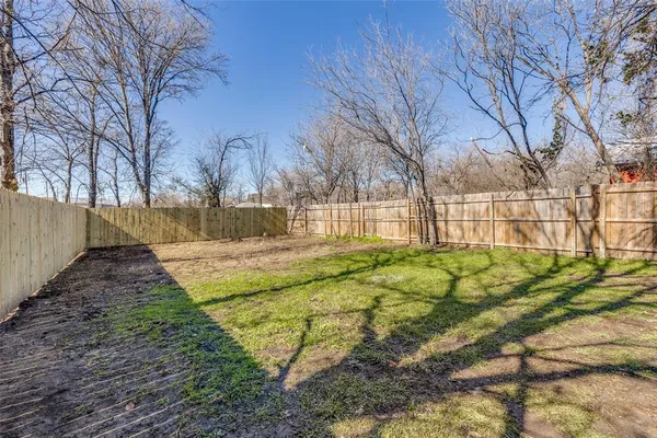 $1,350 | 3126 Hunter Street, Fort Worth, TX 76112