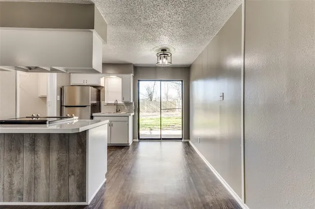 $1,350 | 3126 Hunter Street, Fort Worth, TX 76112