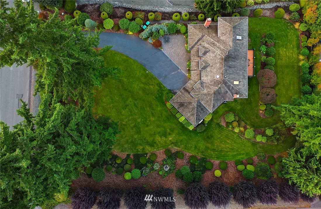 21127 47th Drive Southeast Bothell, WA 98021 - Photo 36 of 38 an aerial view of a house with a yard