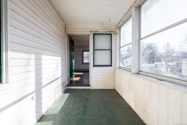 $318,888 | 301 Queen Street, Bristol, CT 06010