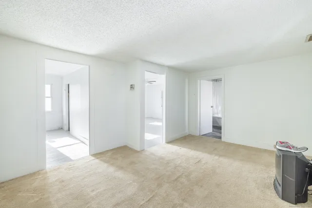 $318,888 | 301 Queen Street, Bristol, CT 06010