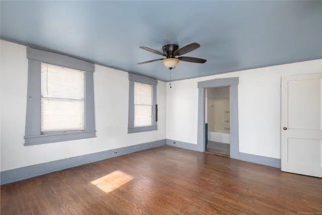 $318,888 | 301 Queen Street, Bristol, CT 06010