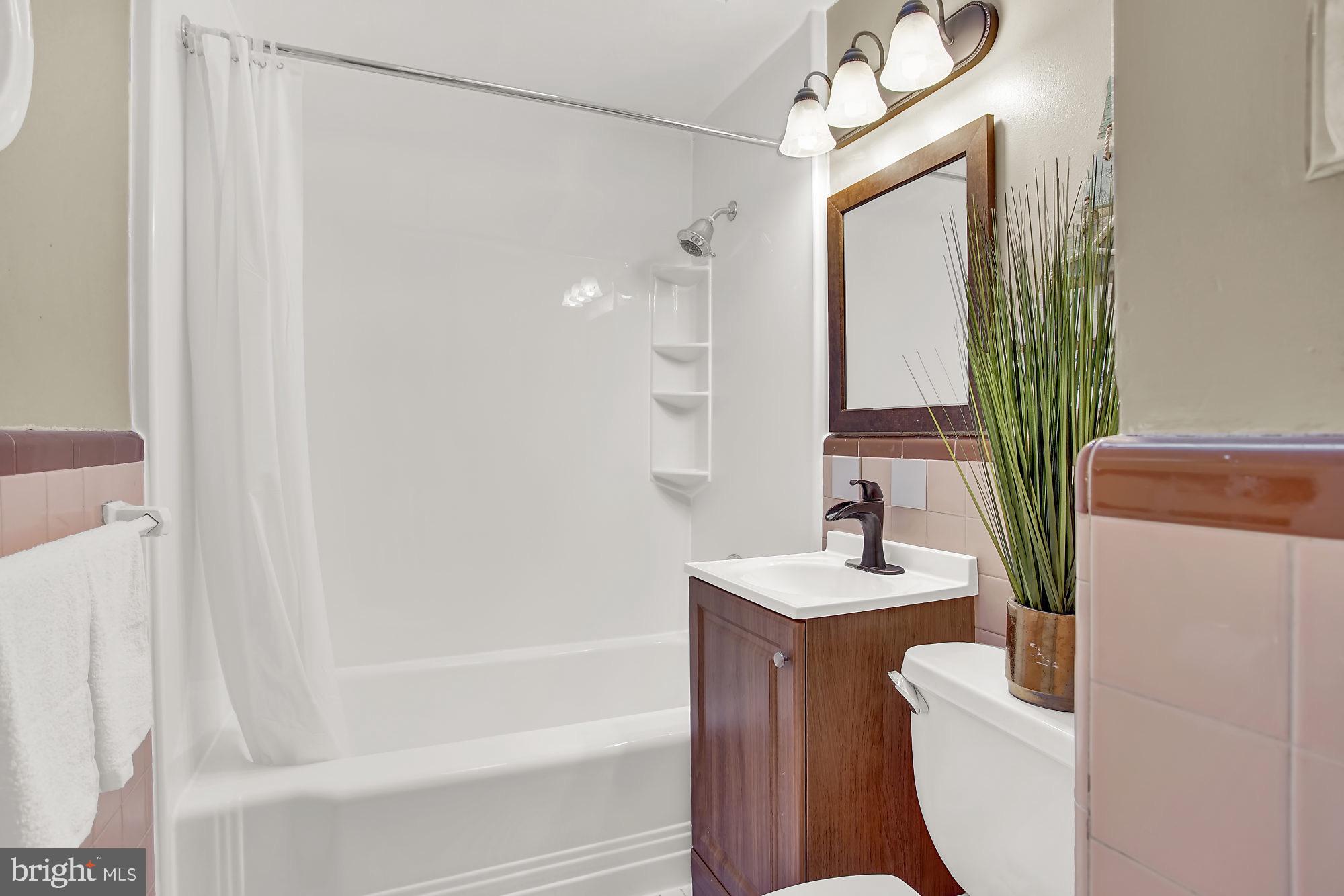 7955 Temple Road Philadelphia, PA 19150 - Photo 16 of 23 Gallery Image 16