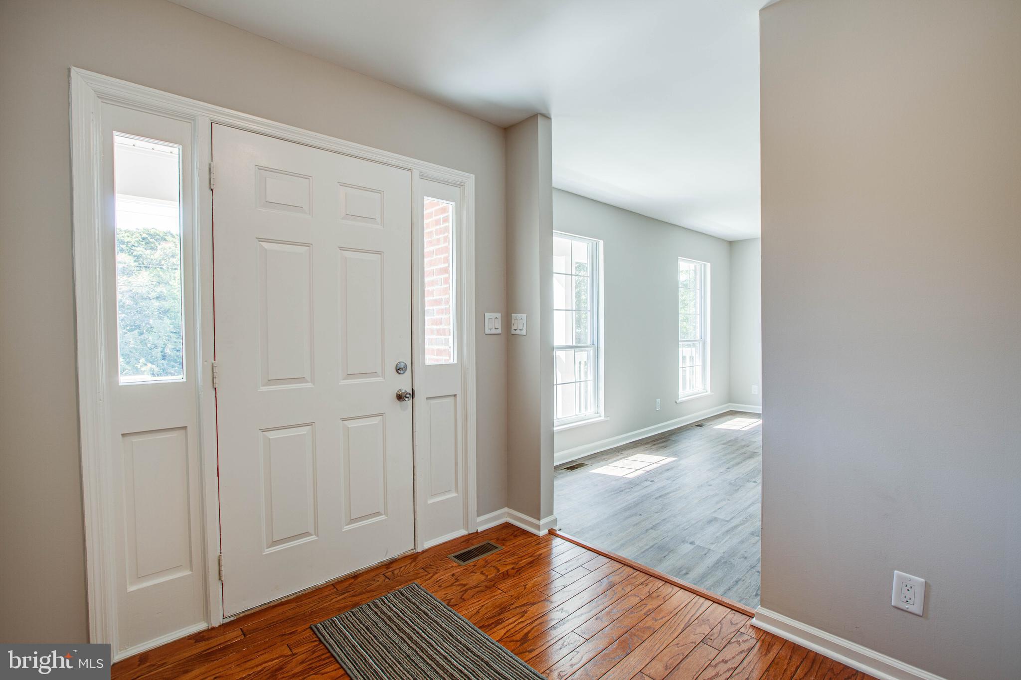 Hardwood Foyer