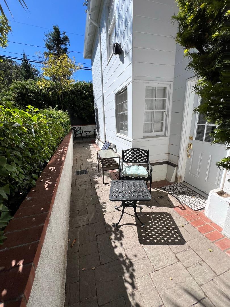 1815 Carmelita Avenue Burlingame, CA 94010 - Photo 17 of 21