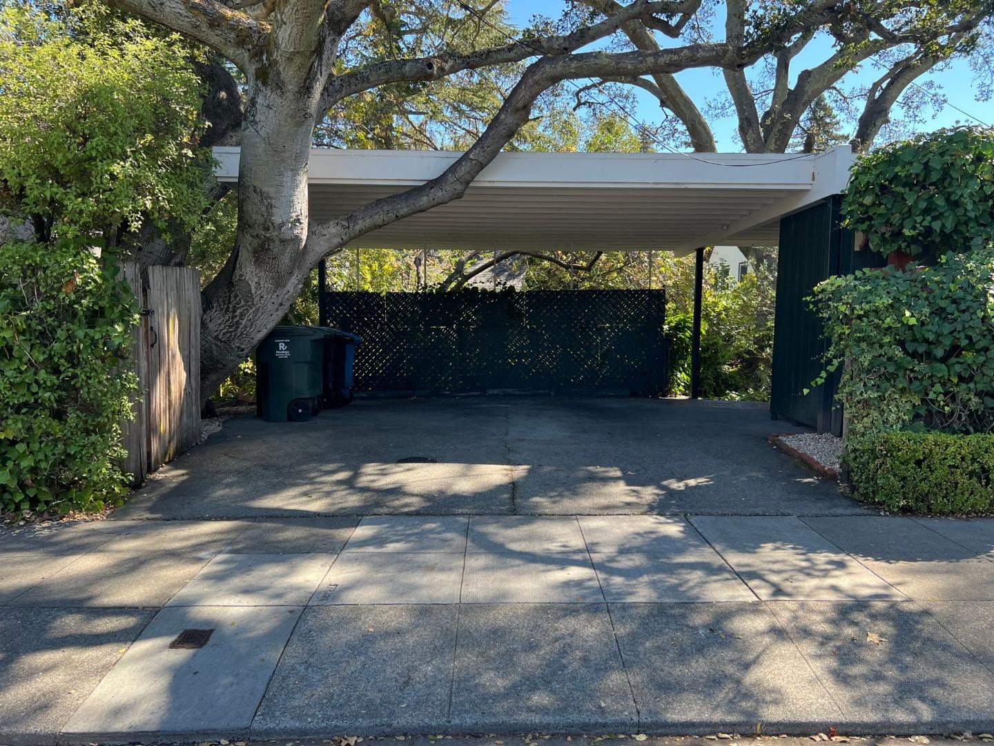 1815 Carmelita Avenue Burlingame, CA 94010 - Photo 4 of 21