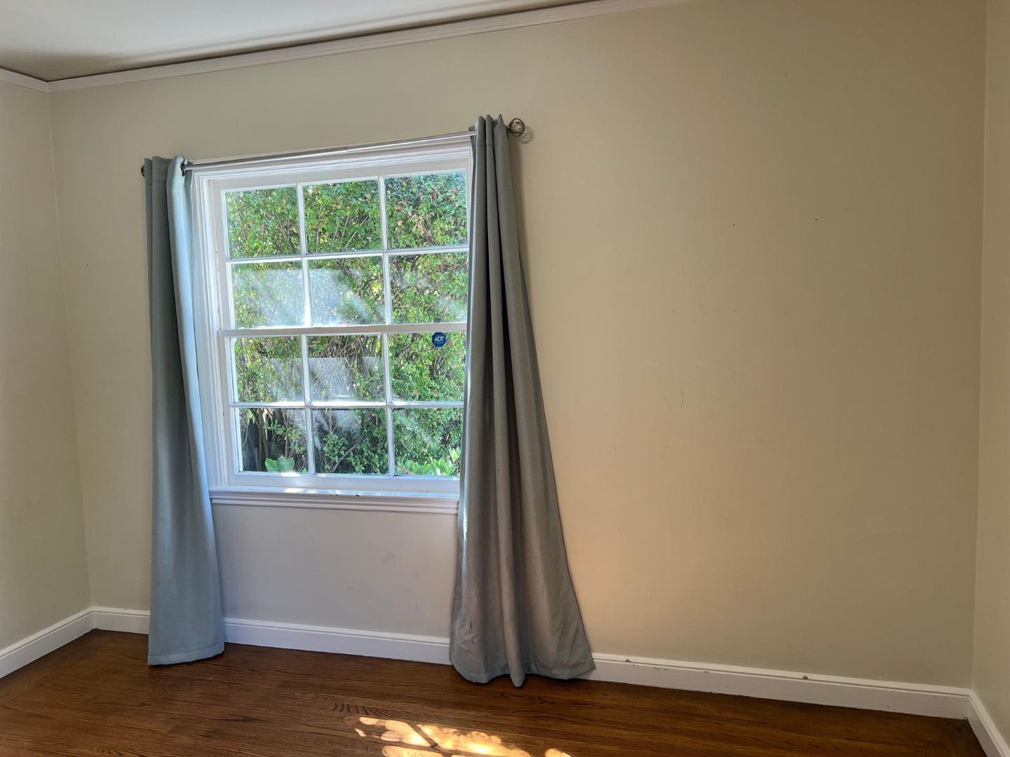 1815 Carmelita Avenue Burlingame, CA 94010 - Photo 10 of 21