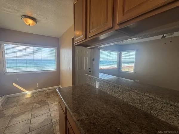 $4,950 | 514 South The Strand, Unit A, Oceanside, CA 92054