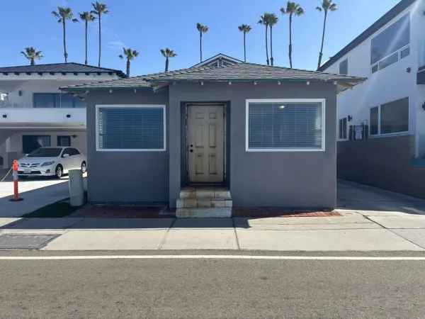 $4,950 | 514 South The Strand, Unit A, Oceanside, CA 92054