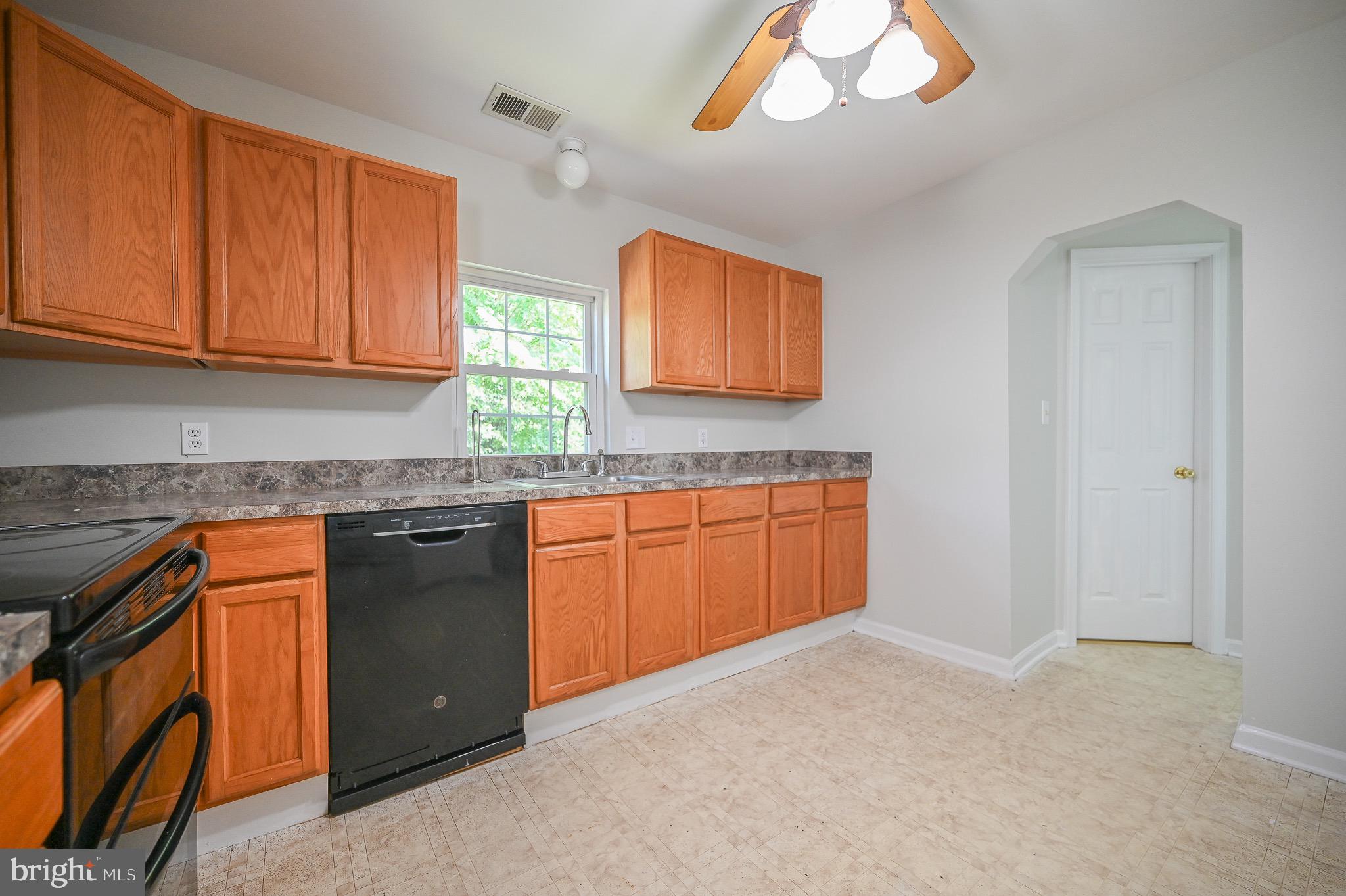 357 Cropp Road Fredericksburg, VA 22406 - Photo 21 of 32