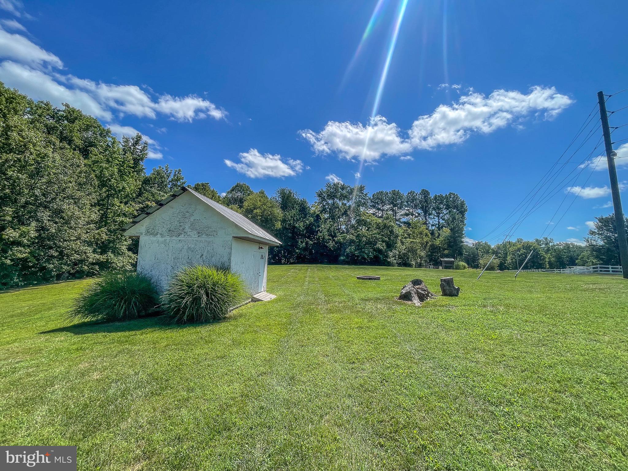 357 Cropp Road Fredericksburg, VA 22406 - Photo 8 of 32 Large shed