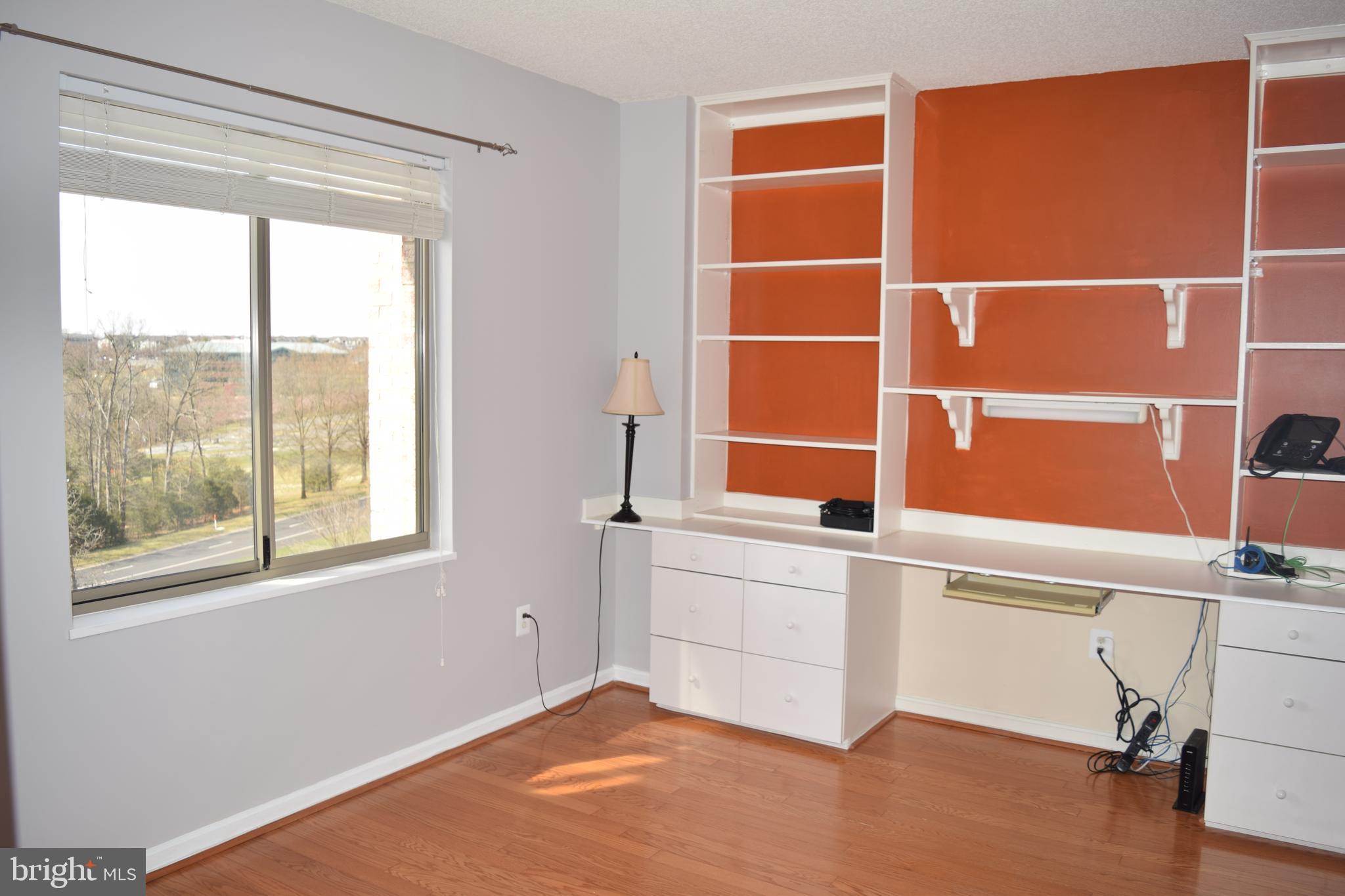 19375 Cypress Ridge Terrace, Unit 502 Leesburg, VA 20176 - Photo 17 of 43 Bedroom suite