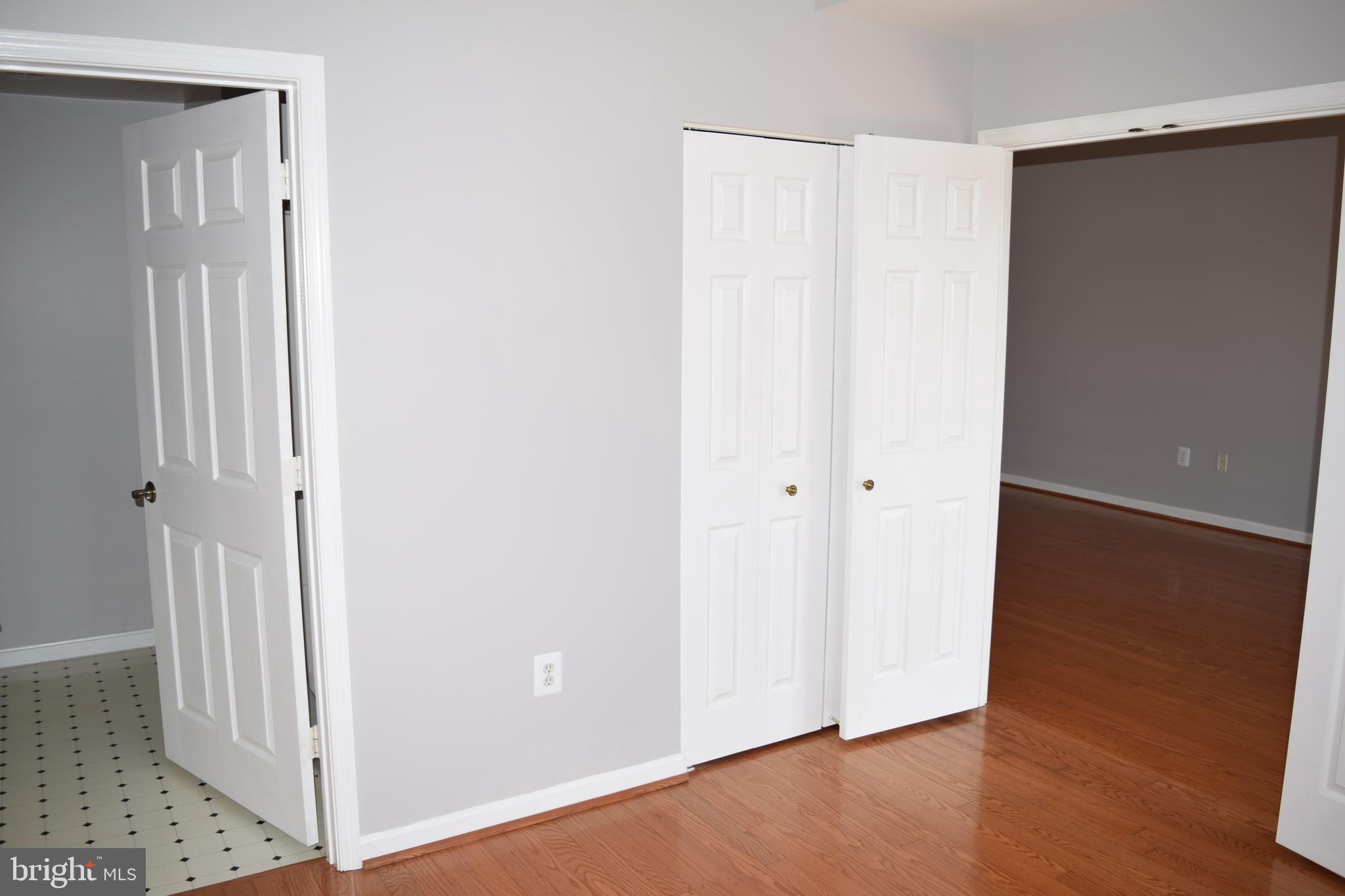 19375 Cypress Ridge Terrace, Unit 502 Leesburg, VA 20176 - Photo 19 of 43 Bedroom suite