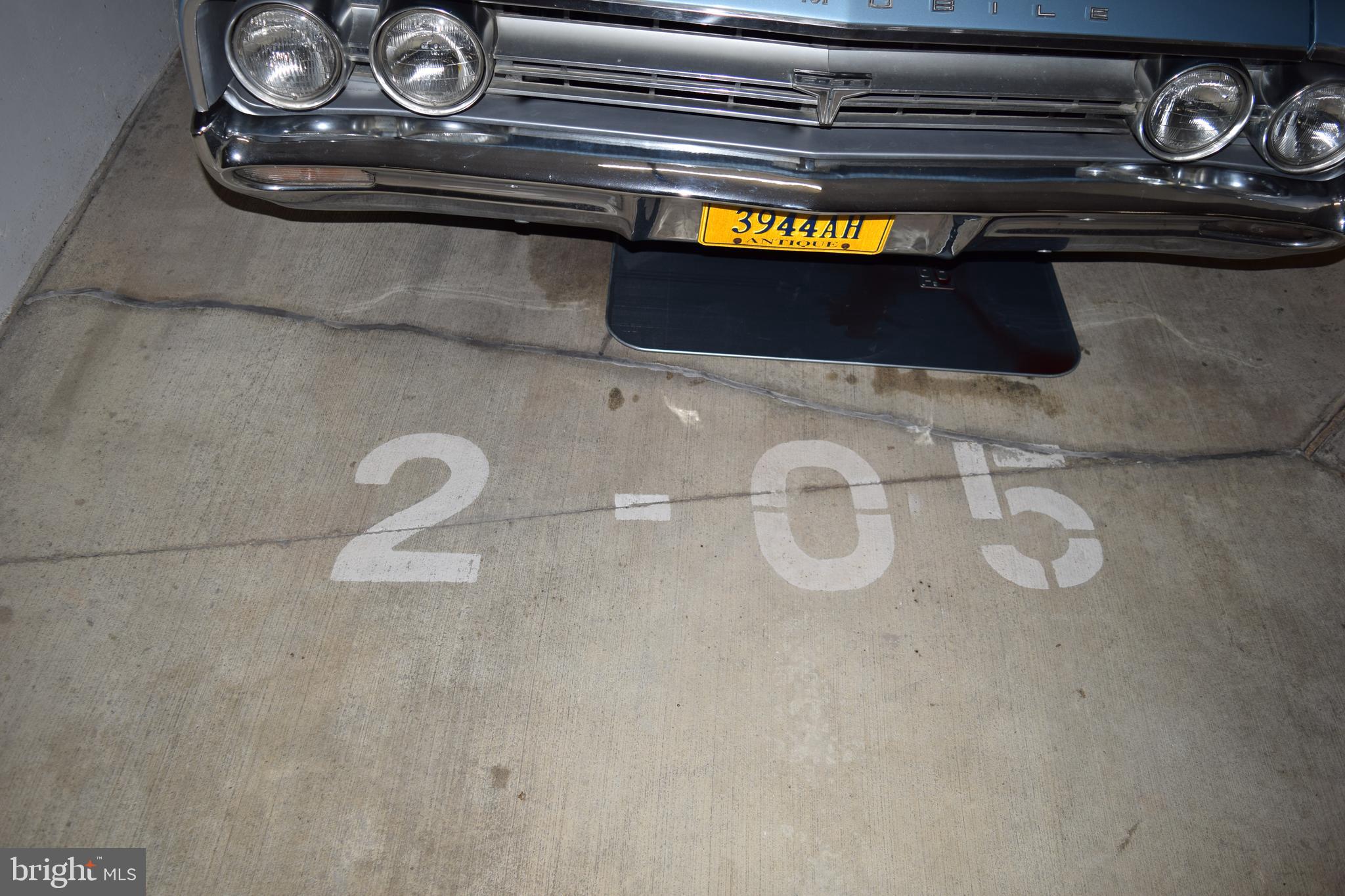 19375 Cypress Ridge Terrace, Unit 502 Leesburg, VA 20176 - Photo 28 of 43 Optional parking space