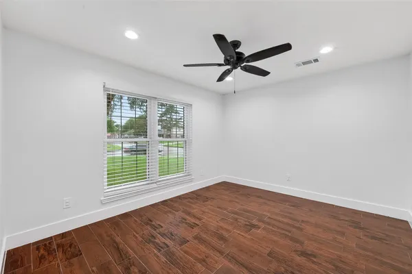 $2,500 | 2018 Village Ct Lane, Rosenberg, TX 77471