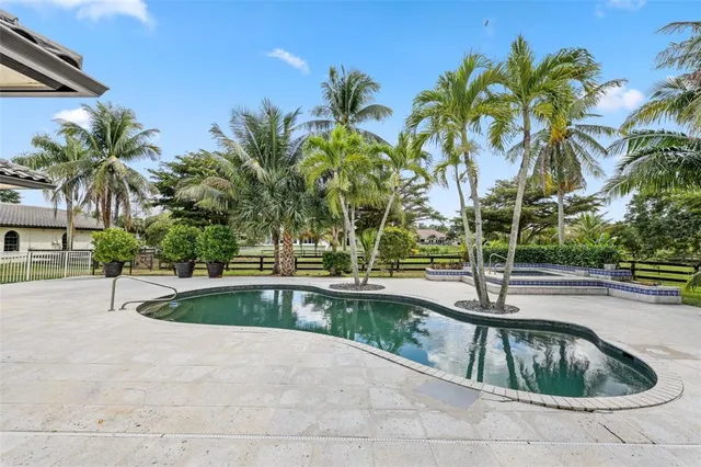 $15,000 | 10630 El Caballo Court, Delray Beach, FL 33446