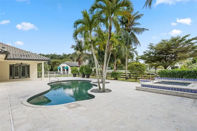 $15,000 | 10630 El Caballo Court, Delray Beach, FL 33446