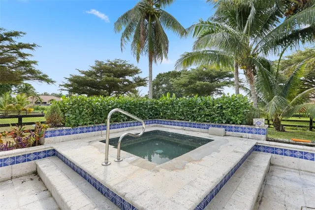 $15,000 | 10630 El Caballo Court, Delray Beach, FL 33446