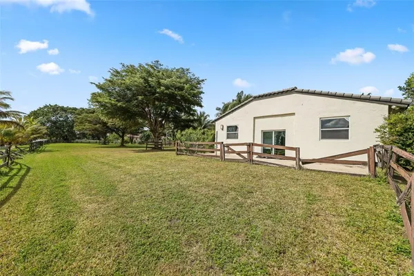 $15,000 | 10630 El Caballo Court, Delray Beach, FL 33446