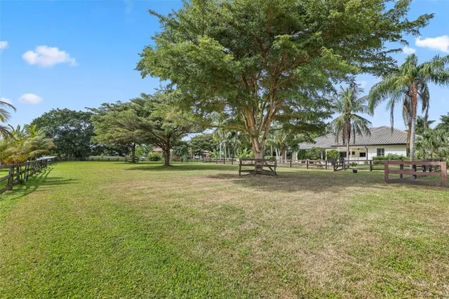 $15,000 | 10630 El Caballo Court, Delray Beach, FL 33446